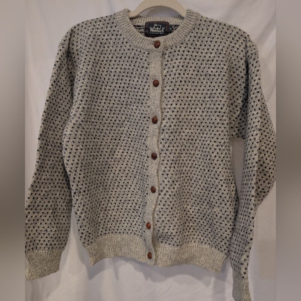 Vintage Men or Womens‎ Woolrich Button-Up Cardigan Gray & Navy Wood buttons